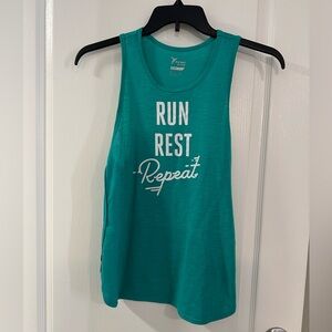 Old Navy workout top, Size.M, Great condition